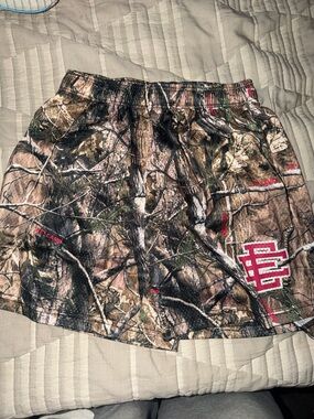 eric emanuel shorts new size M